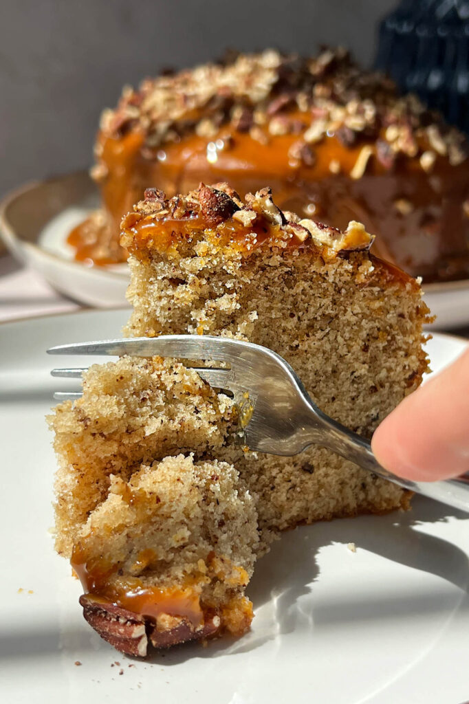 El mejor Pastel de nuez con caramelo