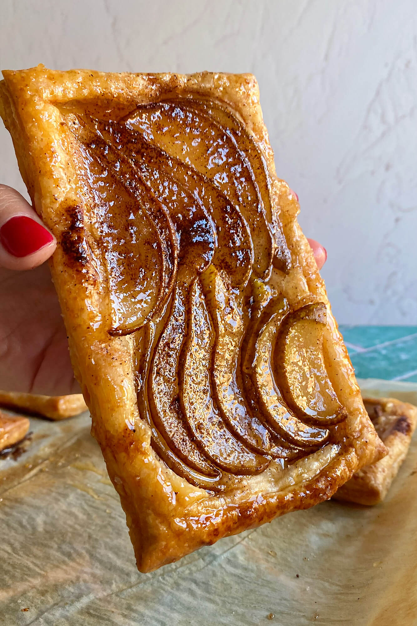 Puff pastry pear tarts