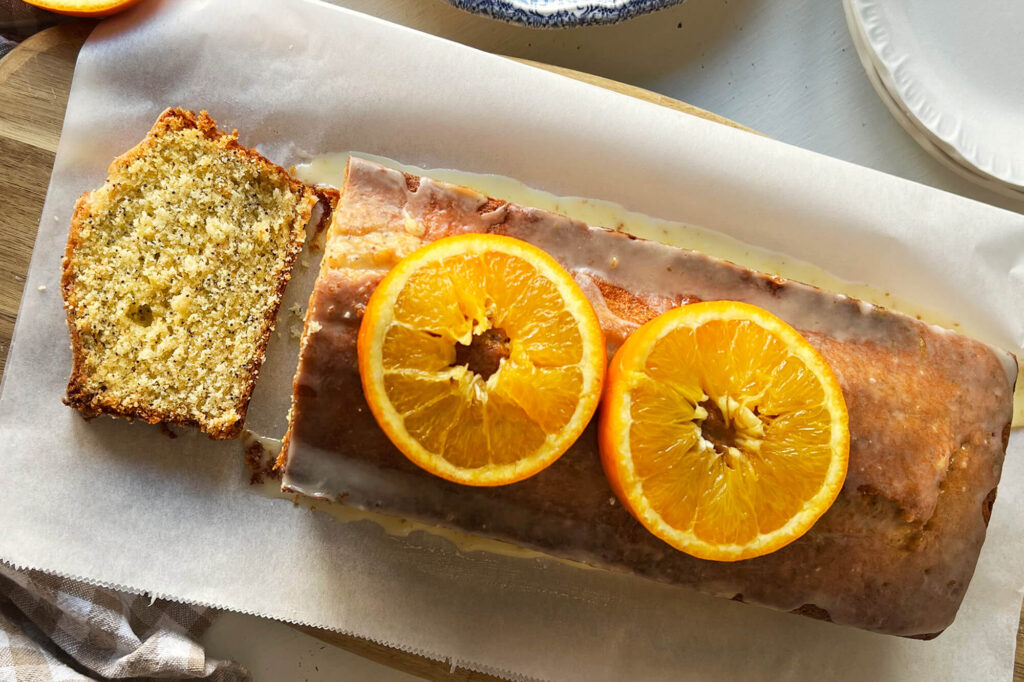 Cómo hacer un Panqué de naranja y semillas de amapola